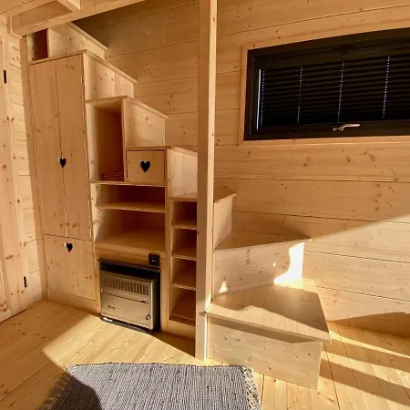 Winzig Wohnen Tiny House Skadi Am Weserstrand Apartment